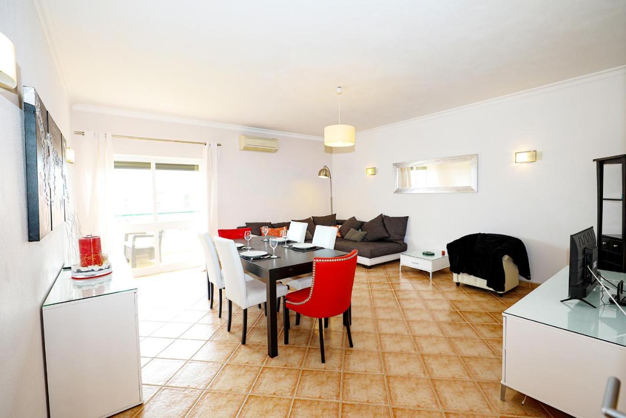C03 - Gale Holiday Apartment In ลากอส ภายนอก รูปภาพ